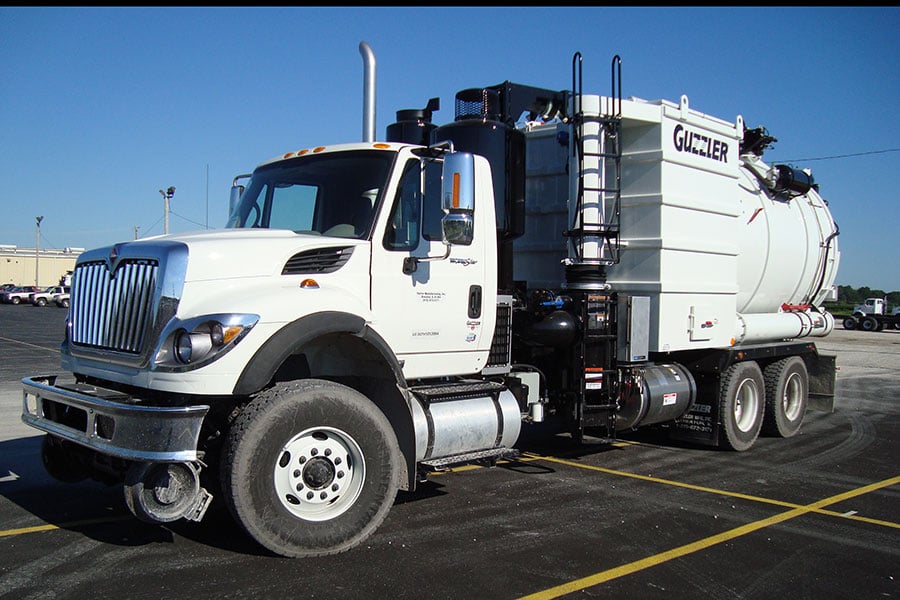 Guzzler HiRail Guzzler Industrial Vacuum Trucks